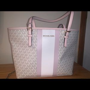 Michael Kors Jet Set Center-stripe Tote